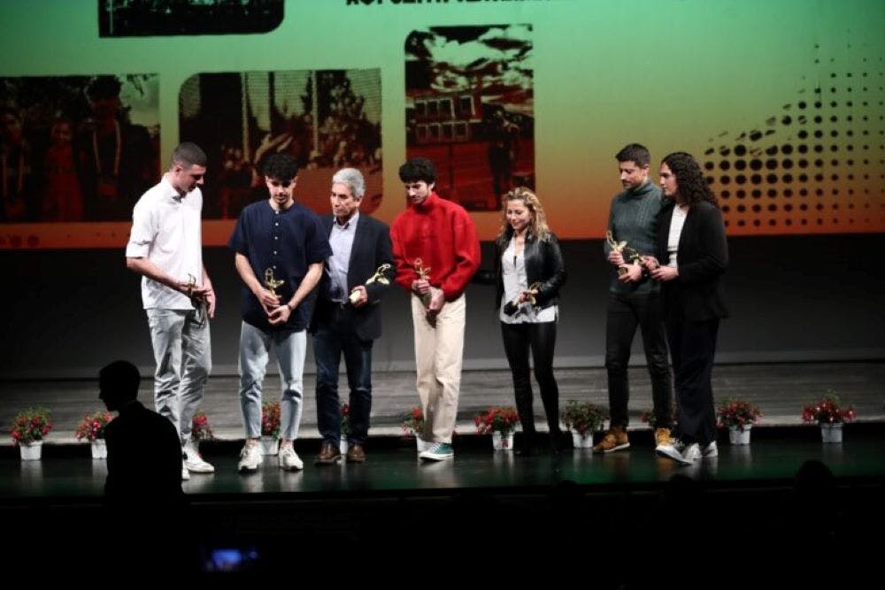 Συγκίνηση, υπερηφάνεια και ελπίδα τα κύρια χαρακτηριστικά της γιορτής του ΣΕΓΑΣ runbeat.gr